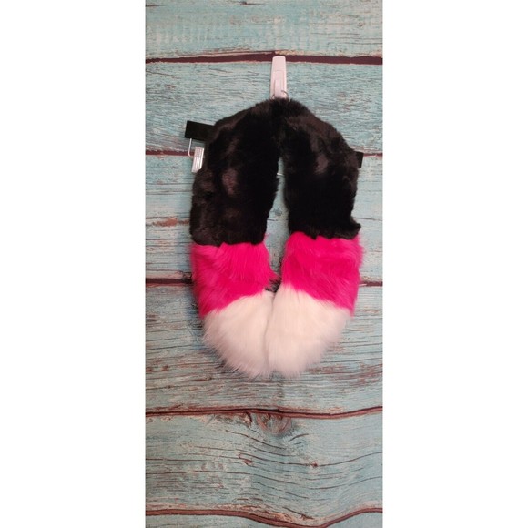 Betsey Johnson Dreamwork's Trolls Faux Fur Scarf Black/Pink/White - Picture 1 of 2
